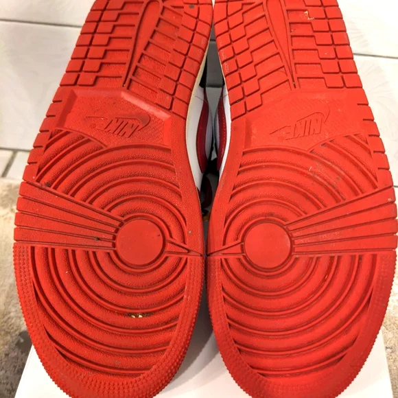 Women's/ Men's Air Jordan 1 Low Reverse Black toe - Picture 4 of 7